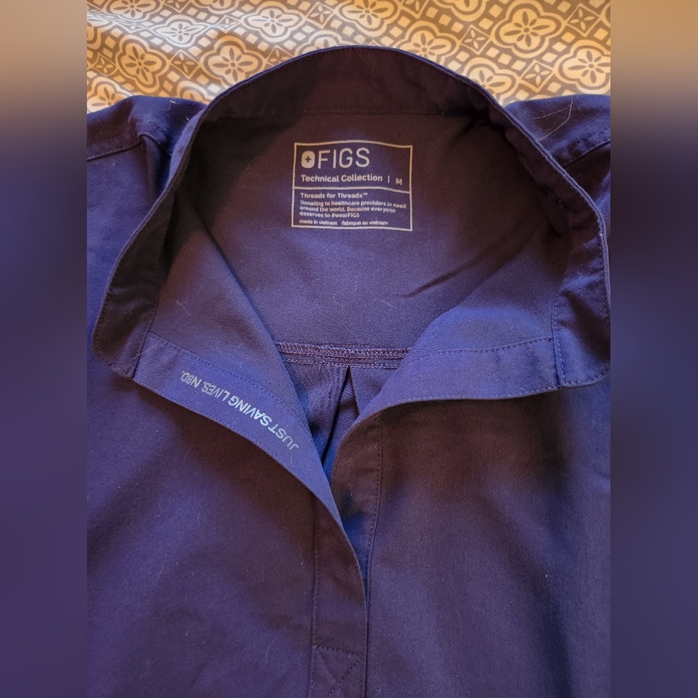 Figs Rafaela scrub top